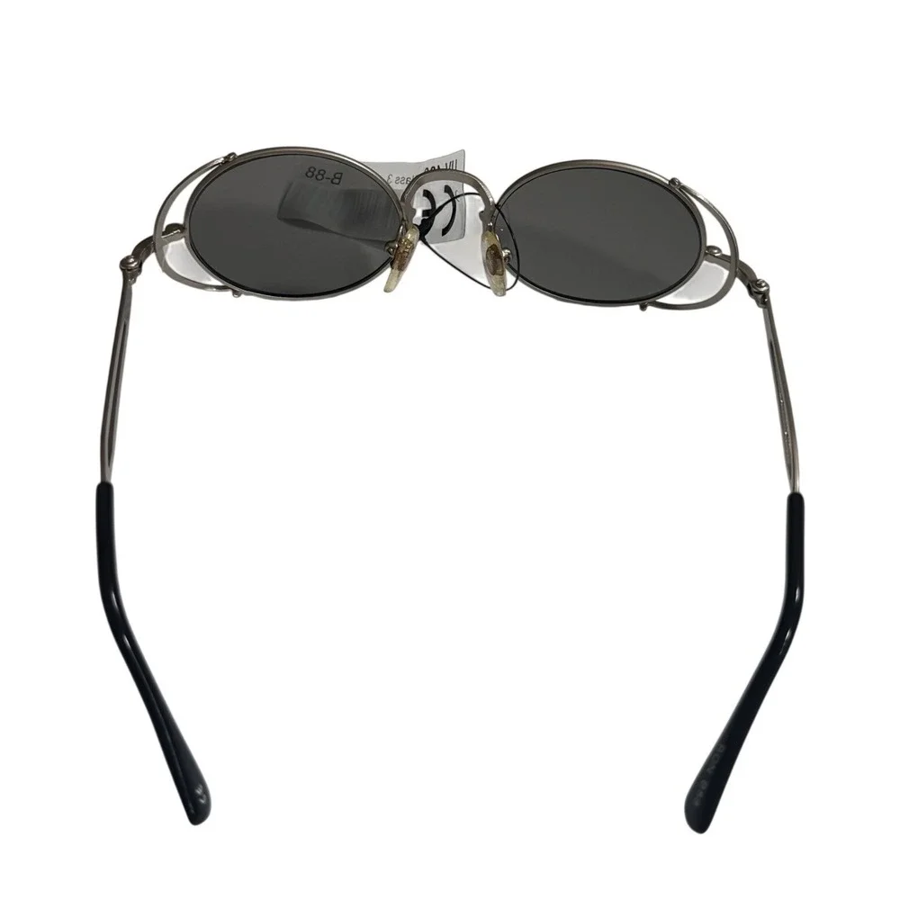 Vintage 90s Industrial Metal Frame Oval Glasses